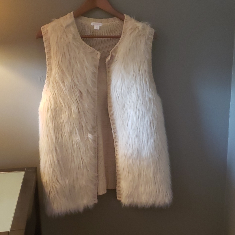 Fur vest
